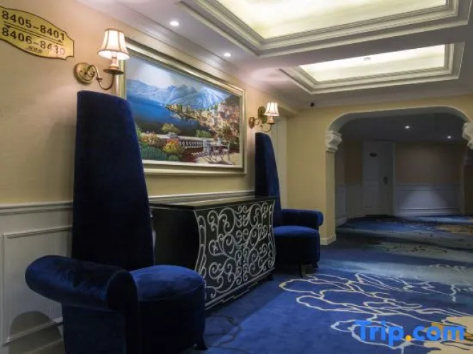 Shengjing Apartment
