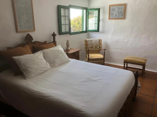 3 Bedrooms Cottage