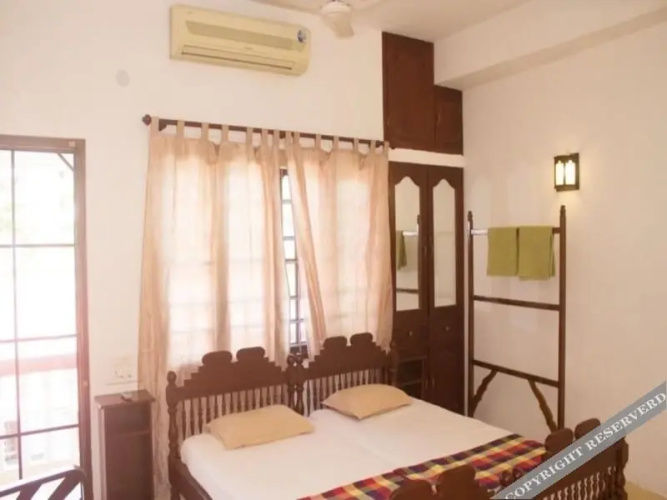 Globe Trotters Inn