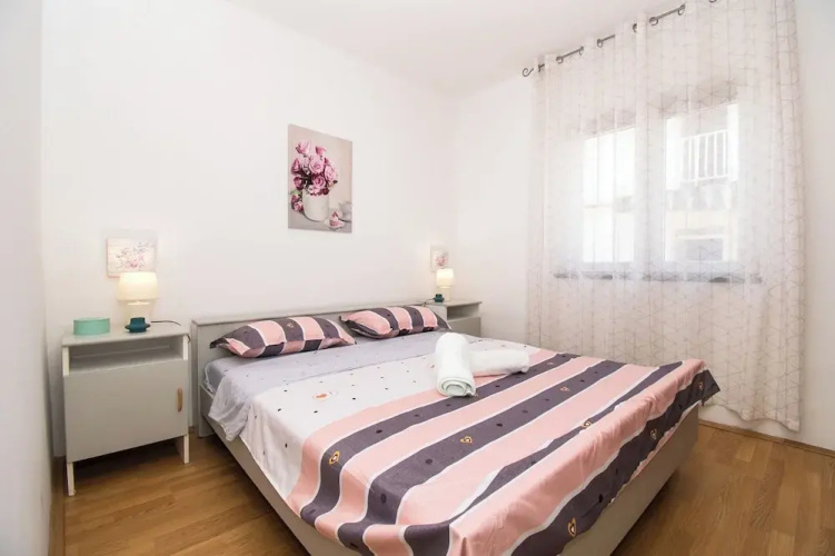 Apartments Tiho
