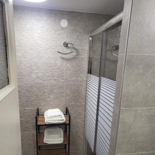 kondoulis APARTMENT 2