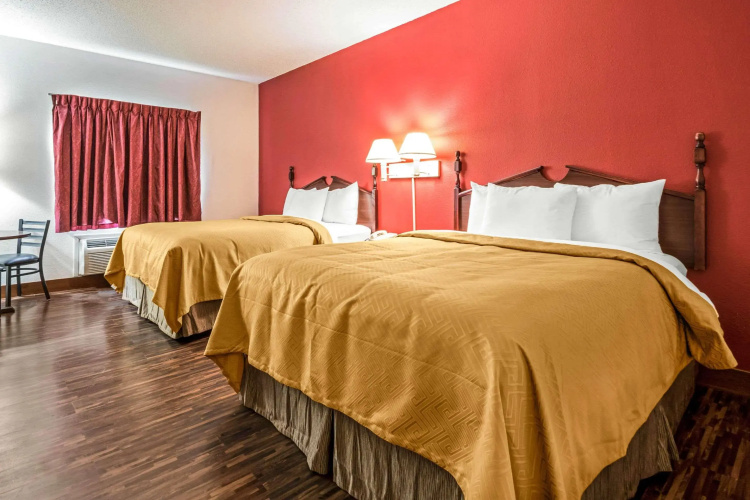 Quality Inn Redgranite