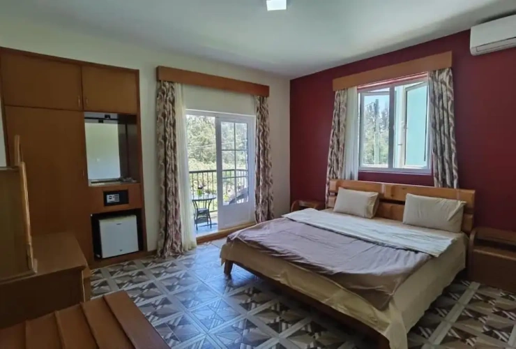 4 Bedrooms Deluxe Apartment