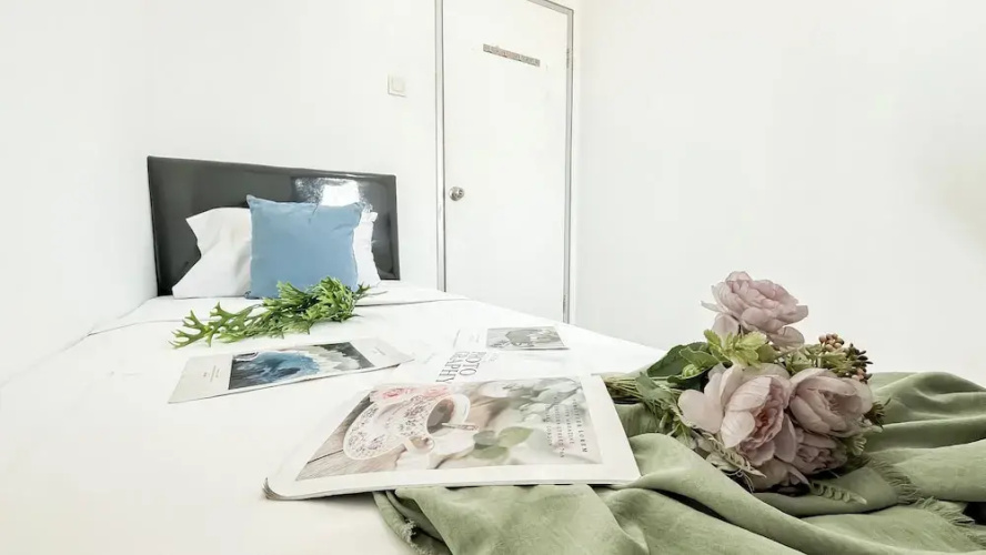Basic 2Br Apartment At Green Bay Pluit