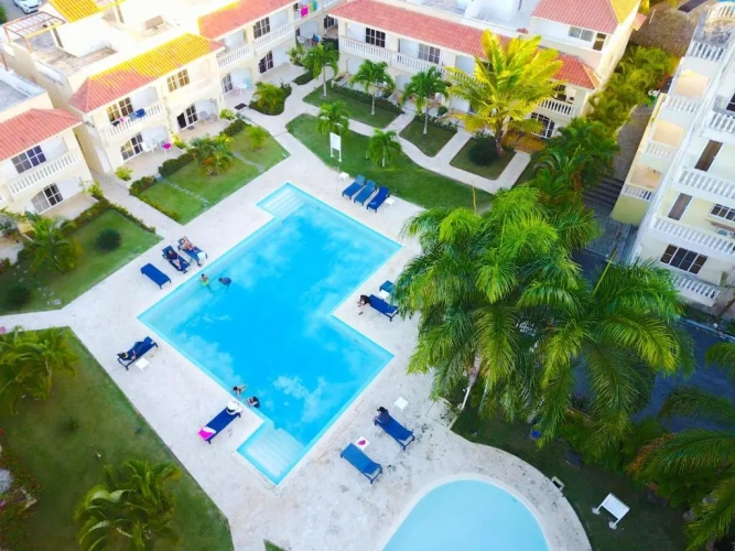 2 Bedrooms Villa