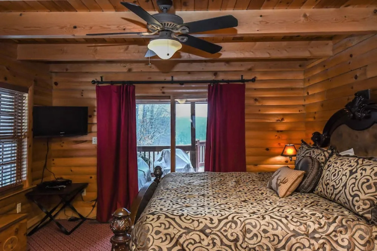 Altitude Adjustment 5 Bedroom House