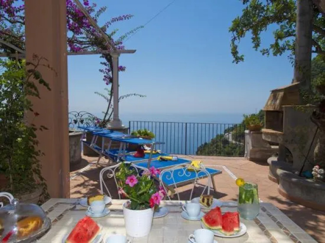 Casa Mastro Apartments