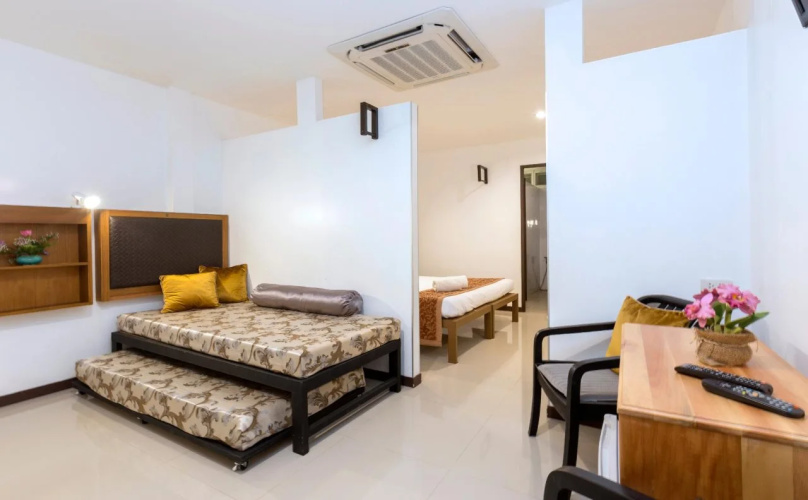 The Lantern Hostel and SPA
