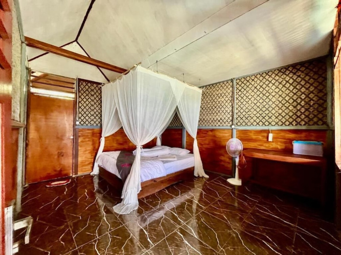 Gibran Dive Guest House