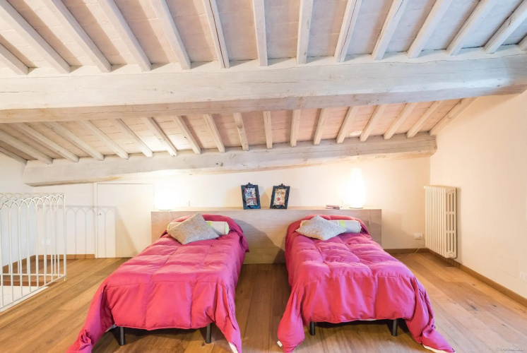 TORNESE with PRIVATE PARKING and TERRACE