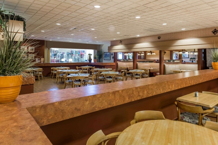 Ramada by Wyndham Kissimmee Gateway photo 26
