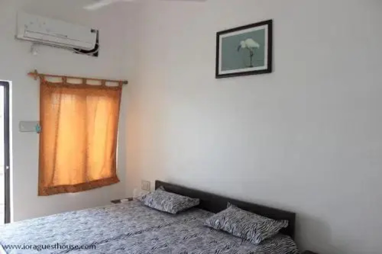 Iora Guest House