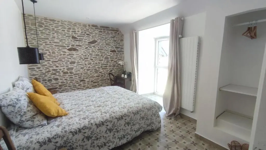 2 Bedrooms Suite