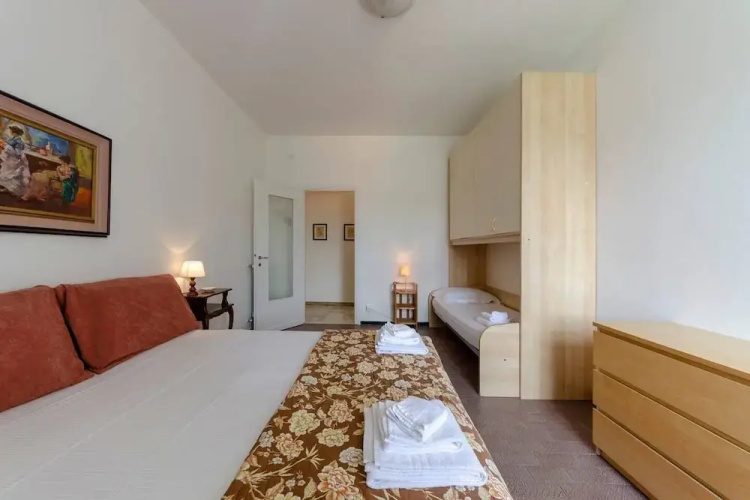 ALTIDO Lavagna Family Holiday Flat