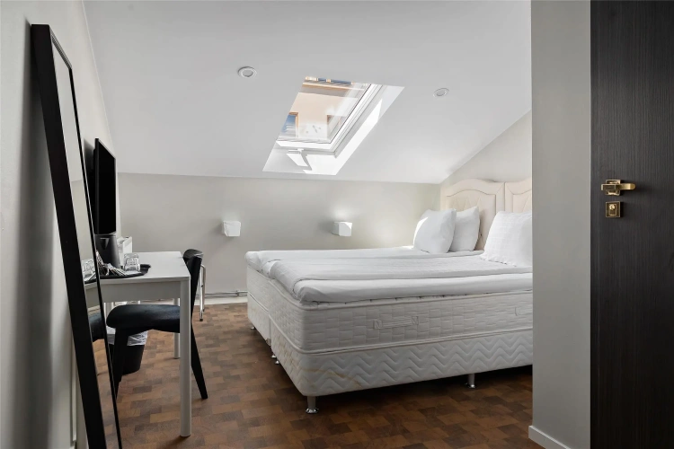 Economy Twin room