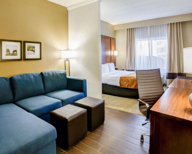 Standard Double Suite