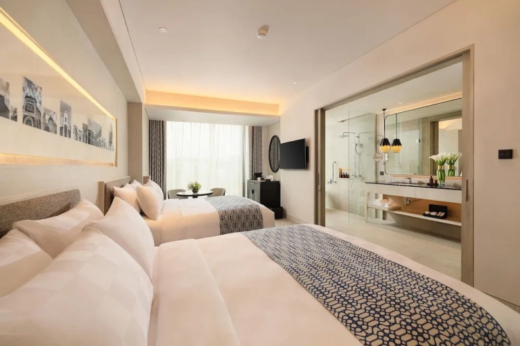 Premier Twin room