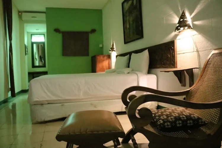 Standard Double room with view