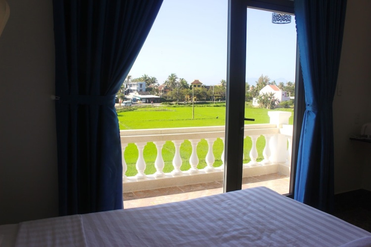 Hoang Y Homestay