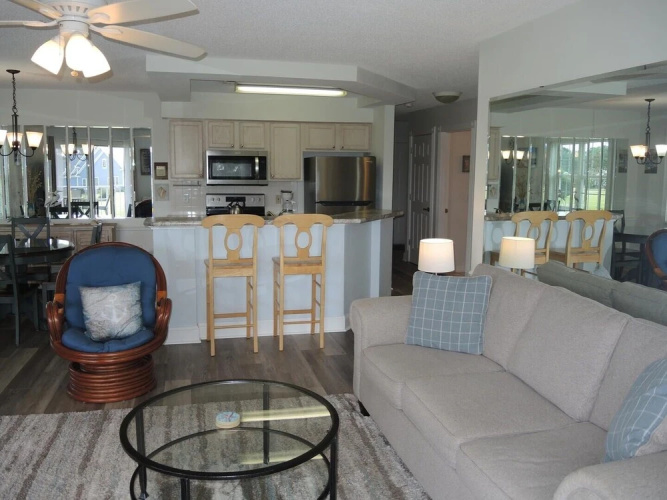 406m 1 Bedroom Condo by RedAwning