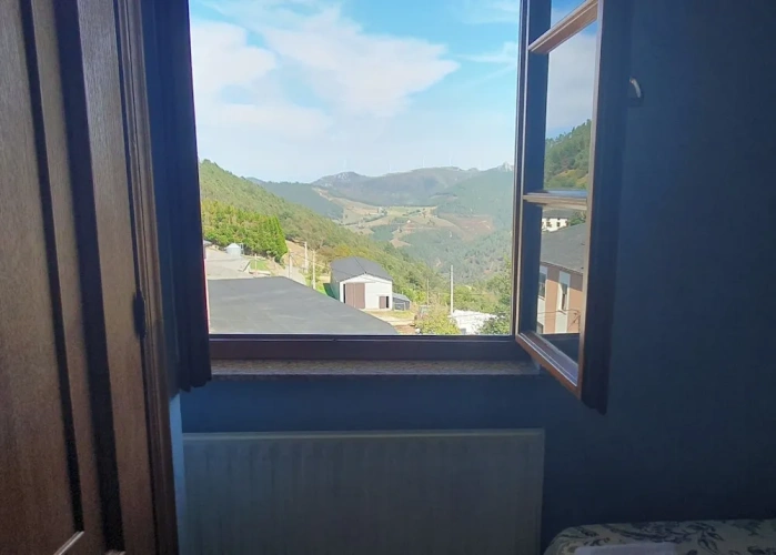 Economy Twin room with land view