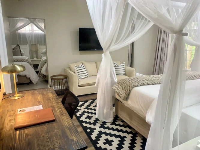 2 Bedrooms Deluxe Suite