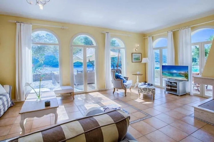 Villa Elpida