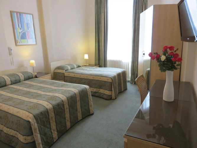 Euro Hotel