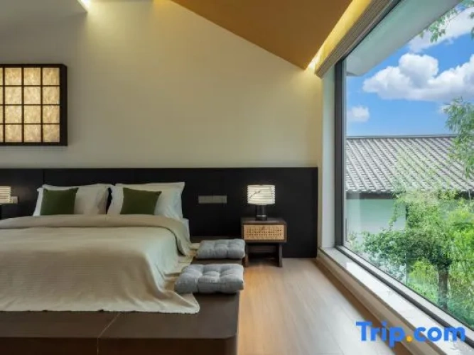 5 Bedrooms Standard room