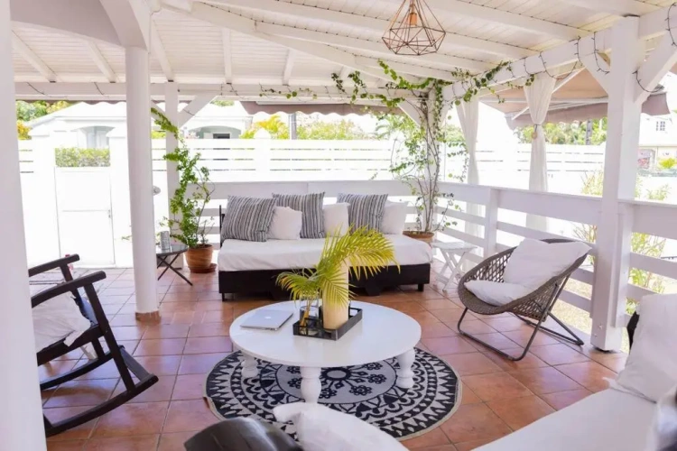 3 Bedrooms Villa