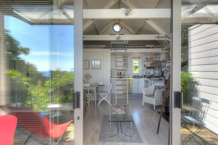 Little West Hill Studio