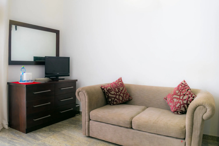 Villa White Queen Resort & Spa