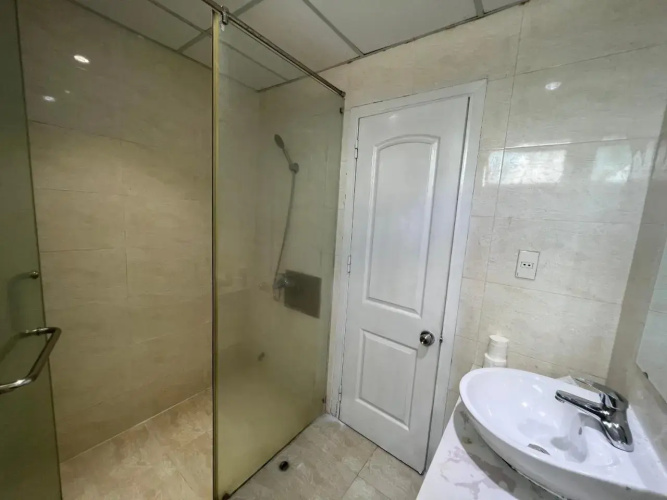 Royal Apartment in Muong Thanh