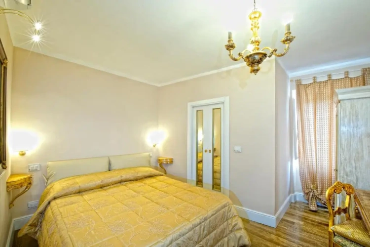Classic Double room with view
