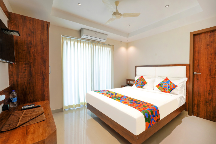 Fabhotel Phoenix Brookfield