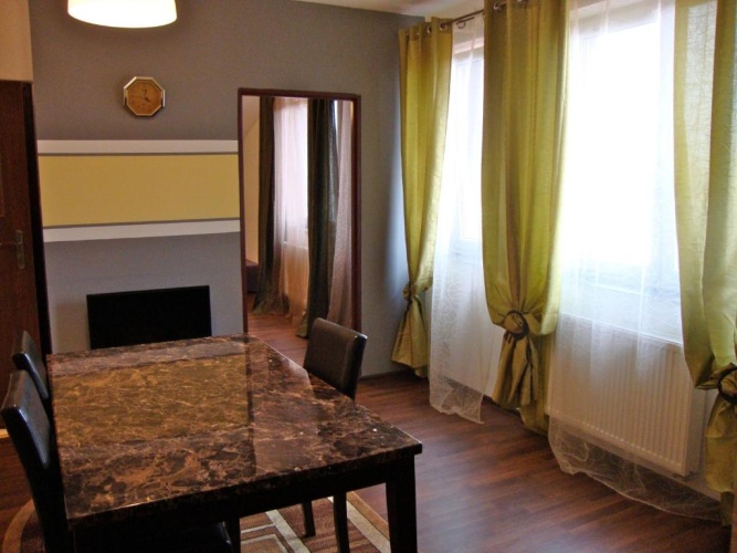 1 Bedroom Suite