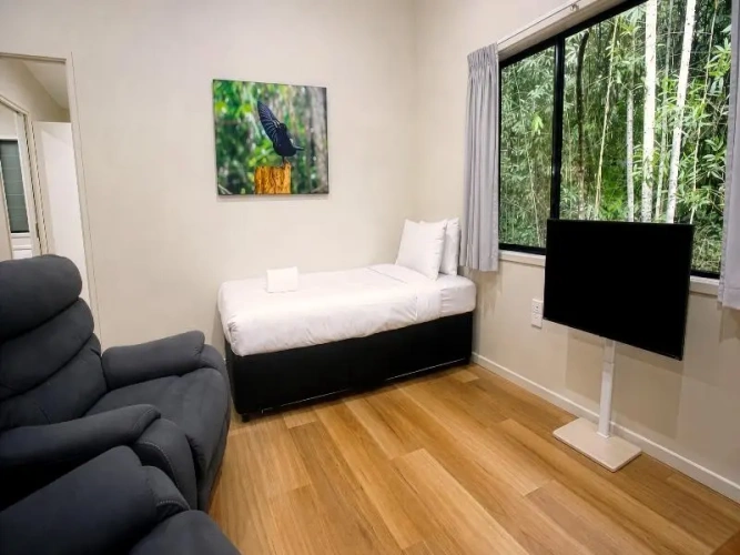 1 Bedroom Standard Triple room with balcony