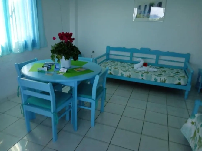 1 Bedroom Apartment with sea view