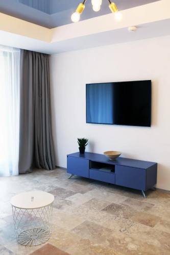 Astria Hotel