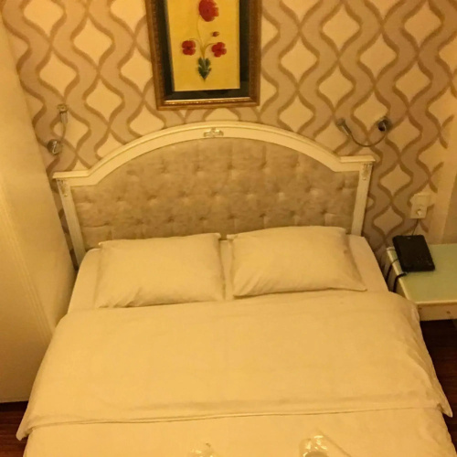 Peteks Hotel