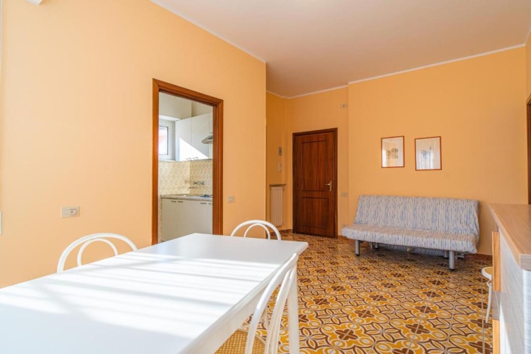 Apartment with balcony