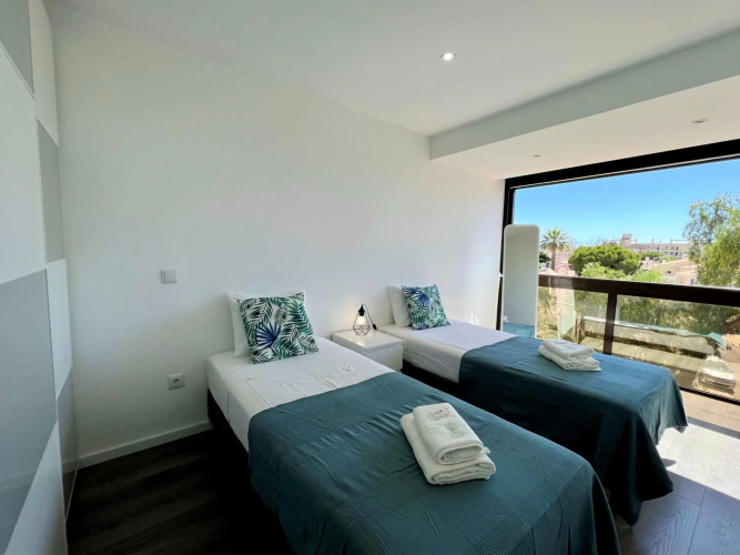 Albufeira Central 2 by Homing