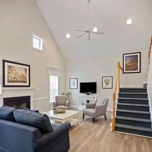 2 Bedrooms Cottage