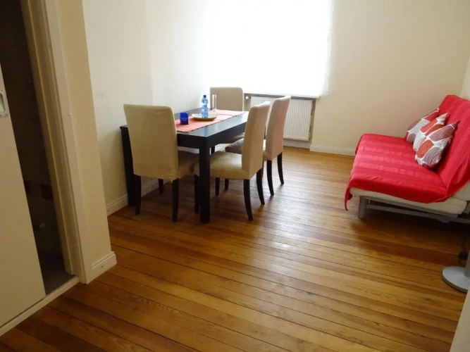 1 Bedroom Apartment