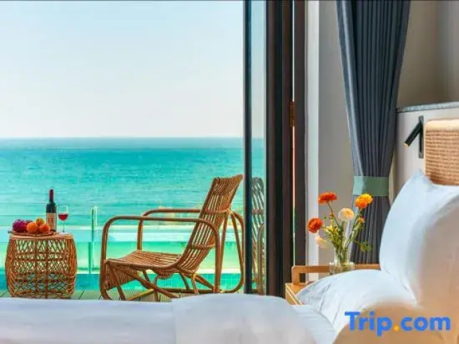 Weizhou Island Versailles Seaview Resort