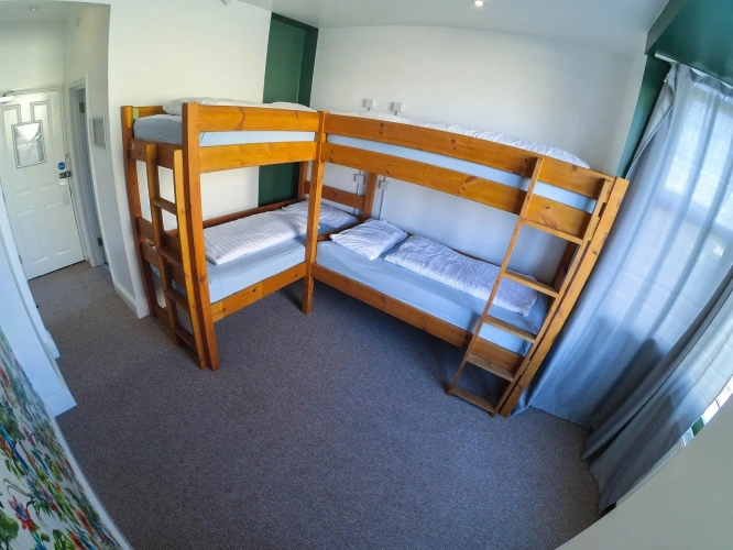 Standard Quadruple room