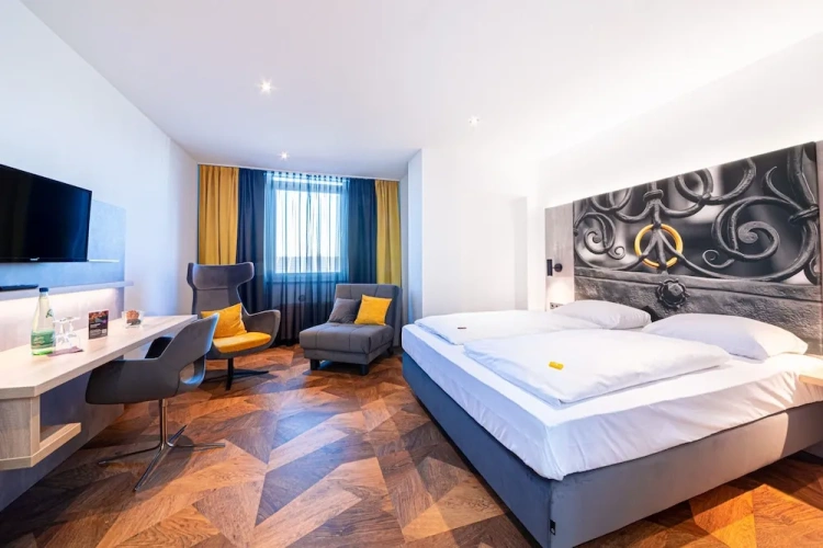Premium Triple room