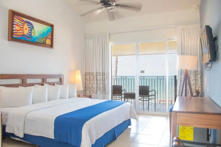 Standard Double room oceanfront