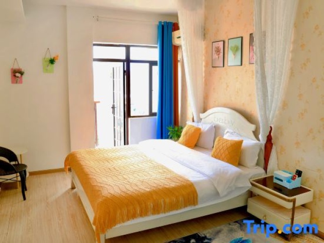 Standard Double room with river view
