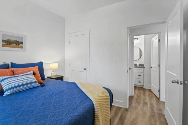 2 Bedrooms Cottage